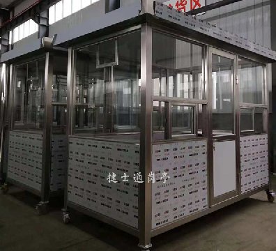 兩個(gè)，定制不銹鋼崗?fù)ぃ?.5*3米，滄州獻(xiàn)縣